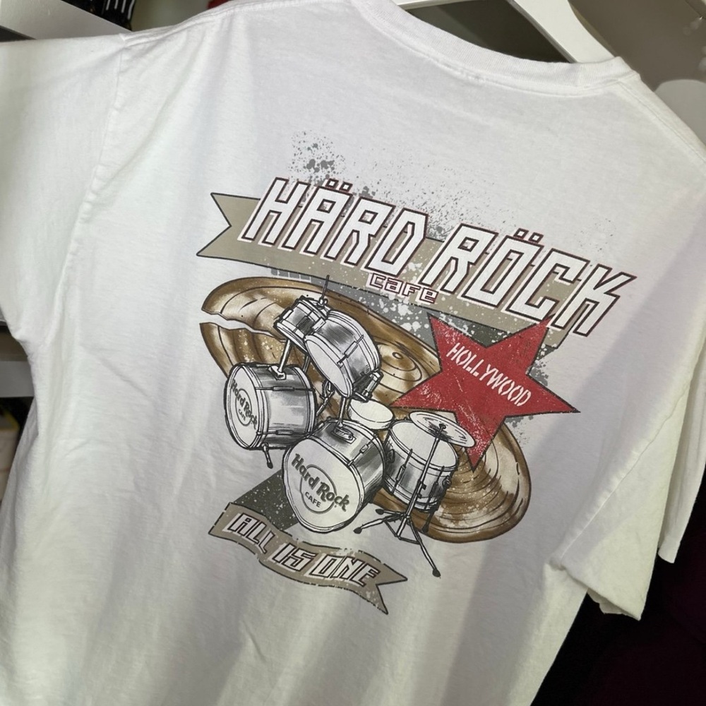 Vintage “Hard Rock Cafe Hollywood” White Tee